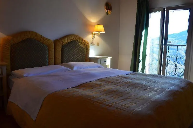 Il Fondaccio Hotel Lizzano In Belvedere 3*,